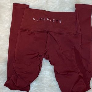 Alphalete Aero Leggings in Garnet Red